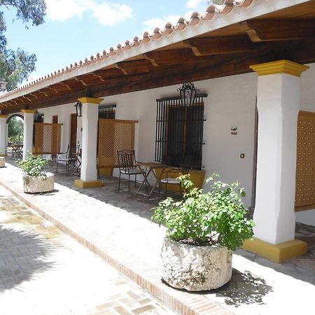 Cortijo Los Monteros Hotel Benalup-Casas Viejas Exterior photo