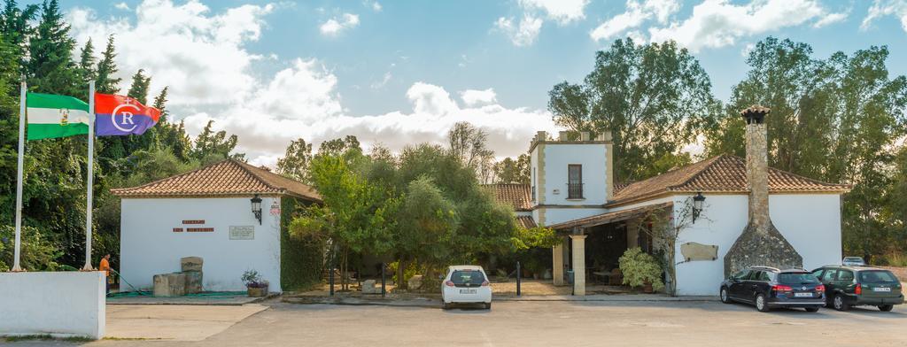 Cortijo Los Monteros Hotel Benalup-Casas Viejas Exterior photo
