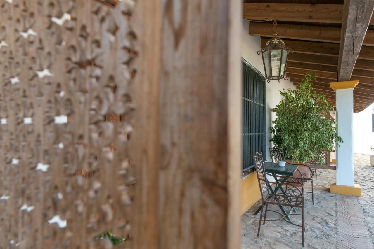 Cortijo Los Monteros Hotel Benalup-Casas Viejas Exterior photo